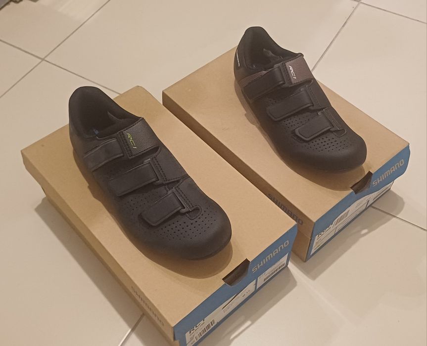Buty rowerowe Shimano RC1  SH-RC100W Czarne Rozmiar 39  SPD