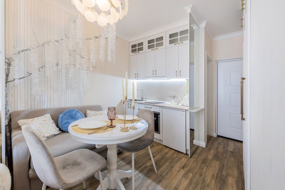 Райський уголок с камином в Соломенском районе.  ДОБРОБУТ.