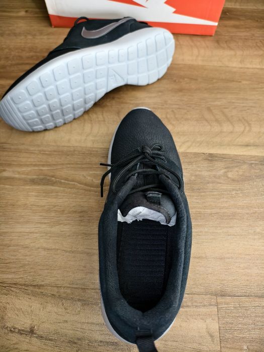 Buty Męskie Sneakersy Nike Roshe One Suede Black Rozmiar  Eu 45 -29 cm