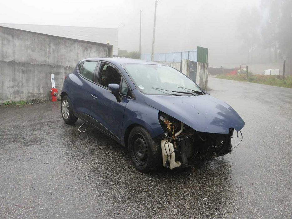Renault Clio IV 1.5DCi de 2014 - Peças Usadas