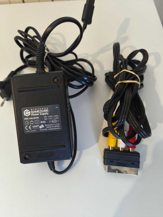 Nintendo GameCube com jogo