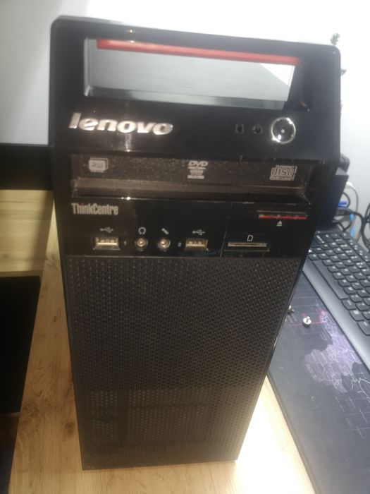 Komputer Lenovo E73 i7 4770s, 8GB, 256 SSD, 500 HDD, Quadro K2200