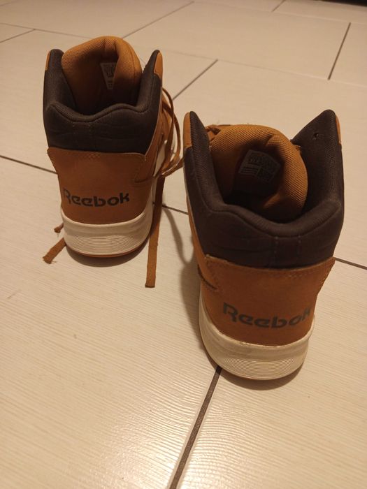 buty Reebok za kostkę rom. 42, długość wkładki 27 jasny brąz