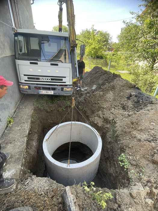 Маніпулятор Евакуатор JCB навантажувач