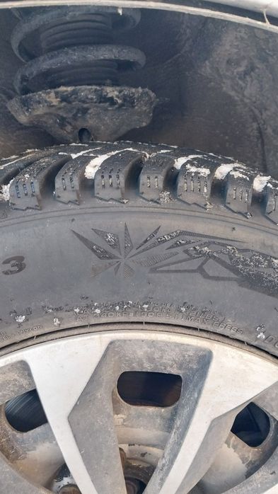 Гольф 4 газ/бензин 1.6 16 клапаний можливий обмін на автомат к на к