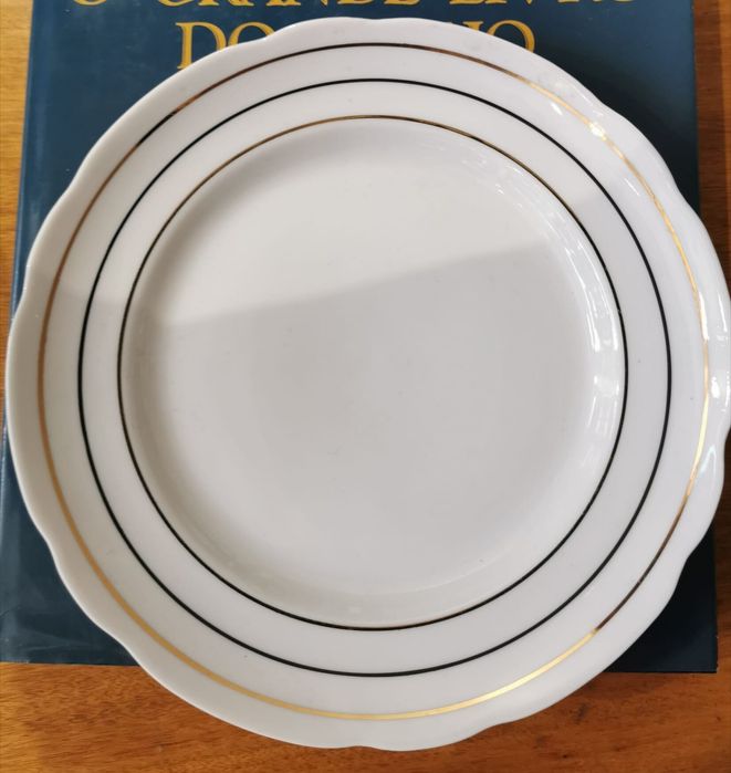 Baixa de preço Serviço Vista Alegre Art Deco