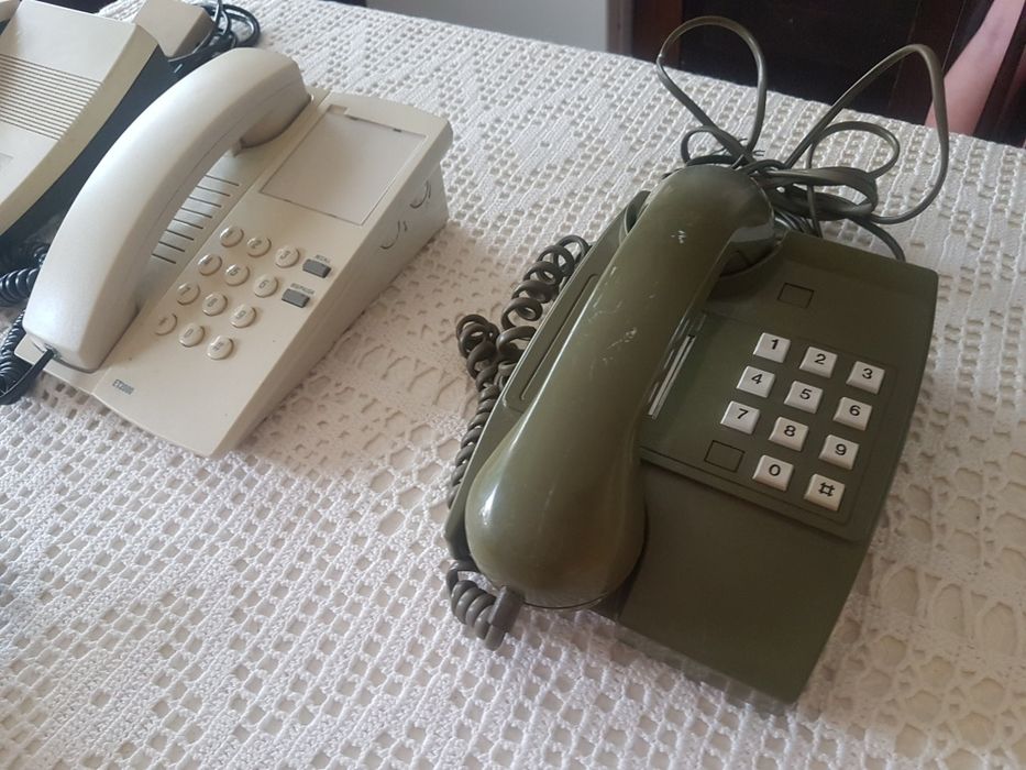 Telefones vintage  a funcionar