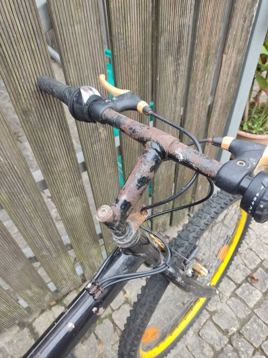 Bicicleta BTT Roda 26