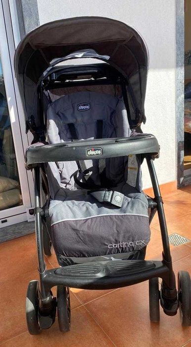 Carrinho de bebê Chicco Cortina CX437237993020467203