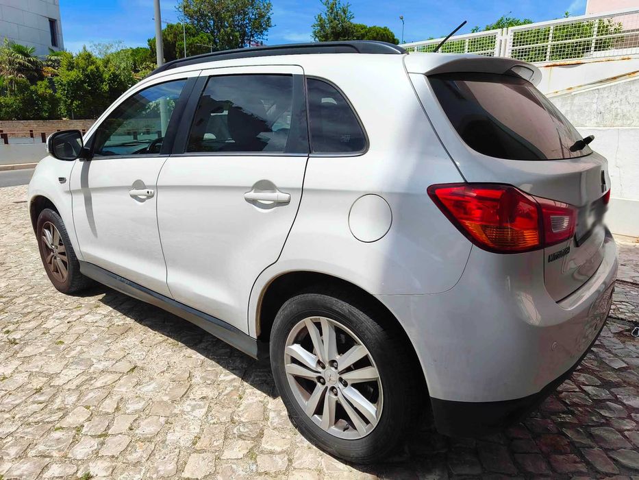 Mitsubishi asx 1.8 di-d Instyle