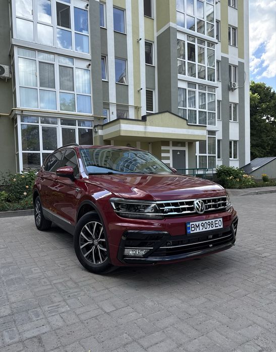 Volkswagen Tiguan Allspace R-Line 2.0 бензин 2018 року