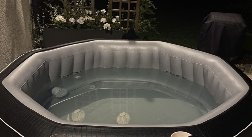 Jacuzzi ogrodowe NetSpa PYTHON dmuchane