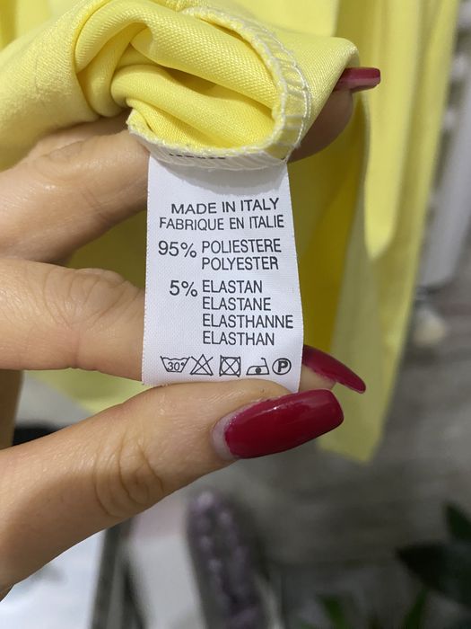 Żółta krótka sukienka
