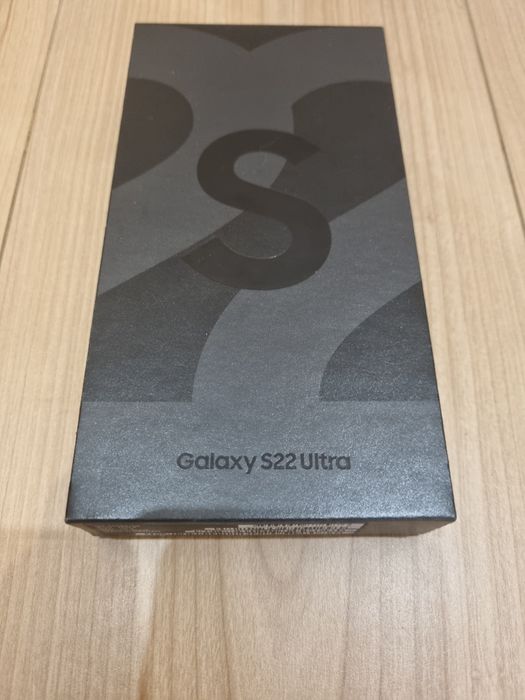 Самсунг Galaxy S22 Ultra duos 12/256Gb (S908DS) Phantom Black