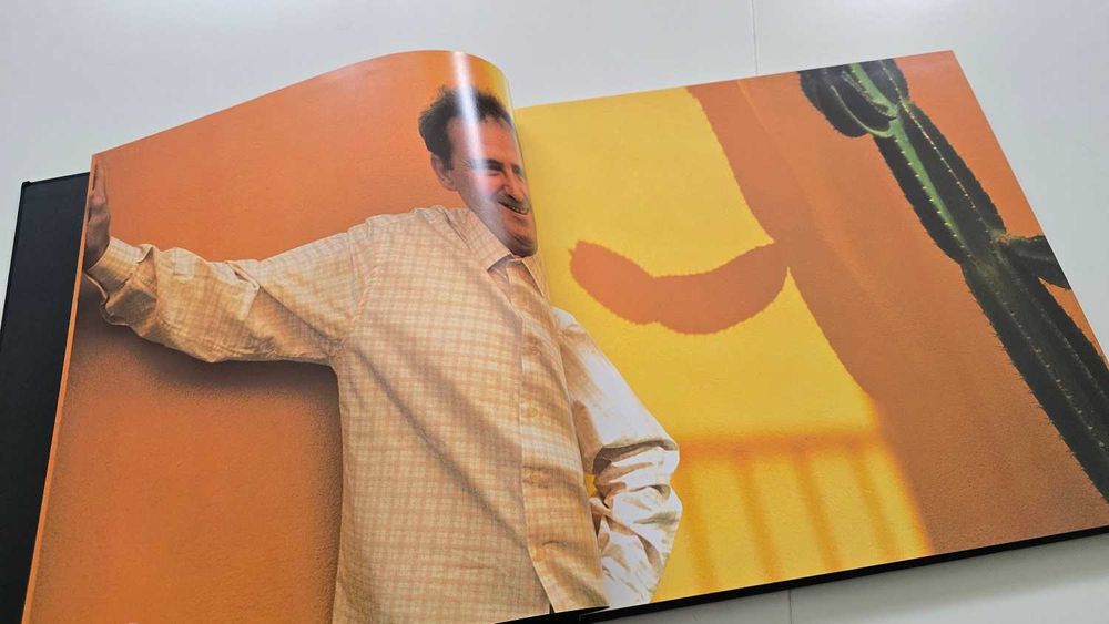 Livro de capa dura de pintura