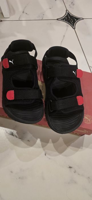 Дитячі босоніжки Puma