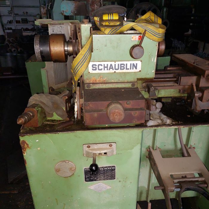 1А616 универсальный токарный станок  schaublin