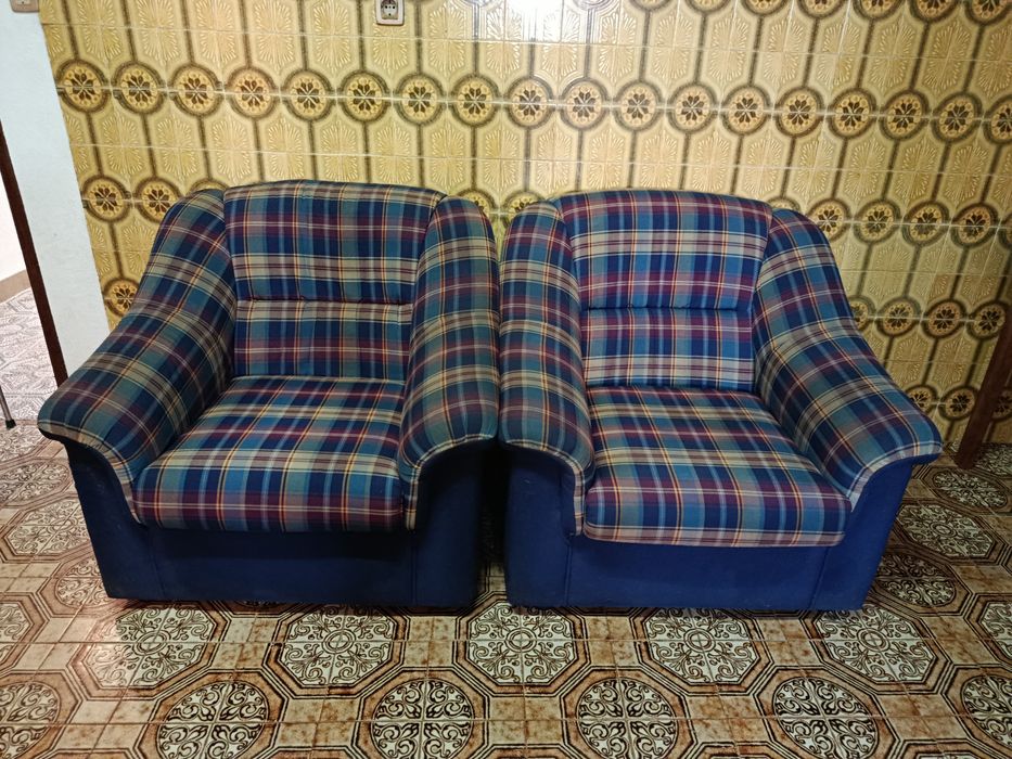 Sofá 2 lugares + 2 sofás individuais