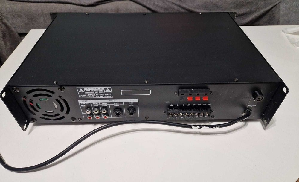 Tonsil WL-5360U – Wzmacniacz miksujący 5-strefowy 360W