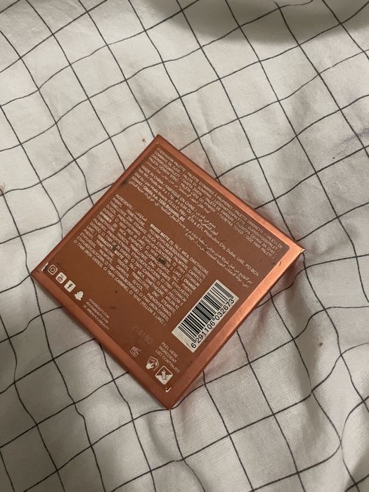 paleta cieni huda beauty topaz