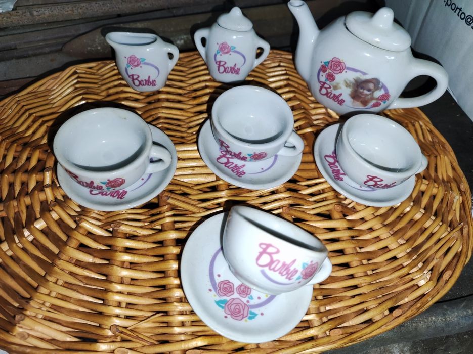 Conjunto chá  mini da Barbie