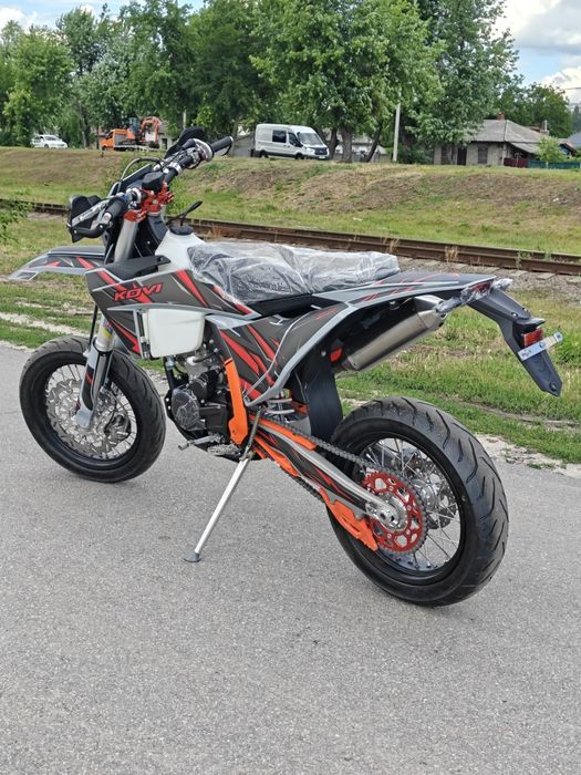 Мотоцикл Kovi 300 PRO R MOTARD KT (48F)