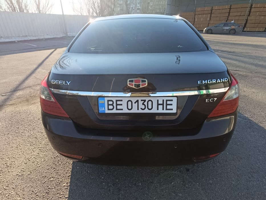 Geely Emgrand ec7 2011