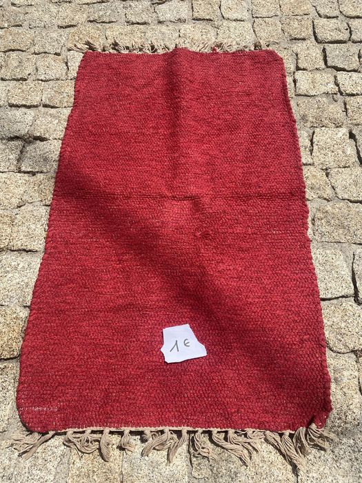 Tapete usado para venda