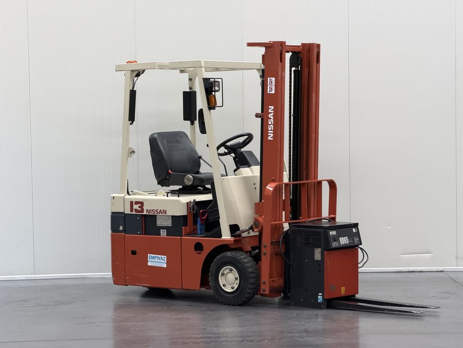 Empilhador Nissan 1300Kg - Elétrico