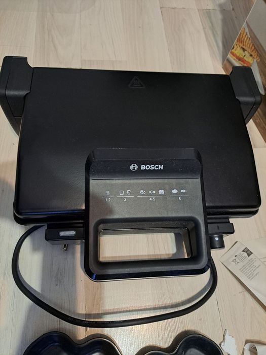 Grill elektryczny Bosch TCG3323