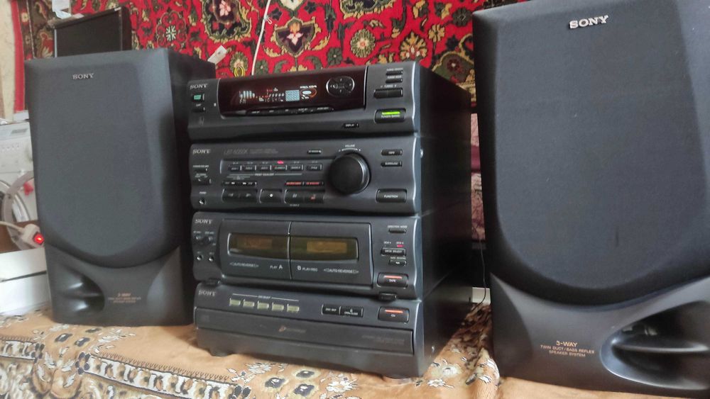 Центр музыкальный с колонками Sony lbt n350k