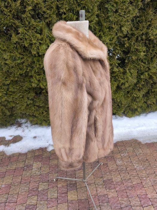 Futerko z norki beżowej