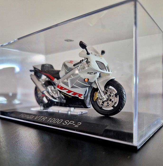 Miniatura Honda VTR 1000 SP-2