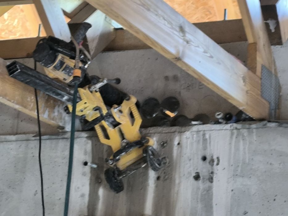 Wiercenie otworów w betonie,cegle ,wiertnica