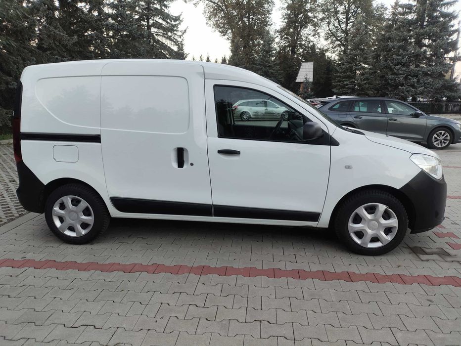 Wynajem samochodu Dostawczego Lublin Dacia Dokker, Długoterminowy