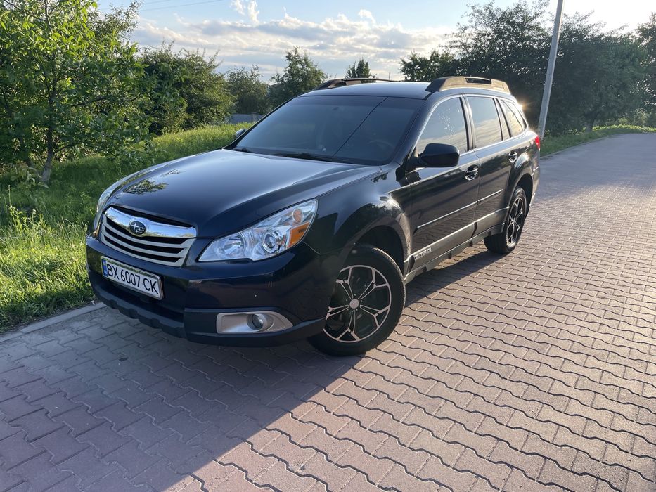 Subaru Outback 2.5 газ/бензин 2012