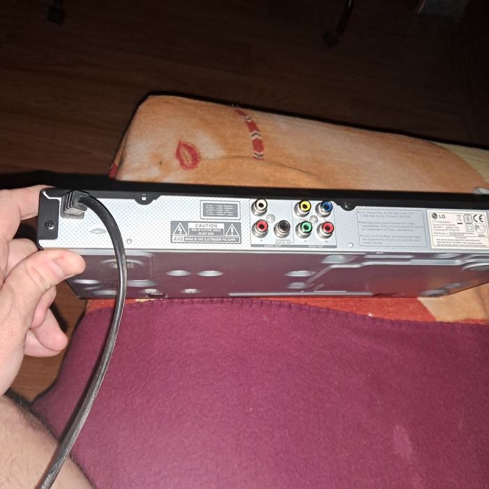 DVD-програвач LG DVX453K