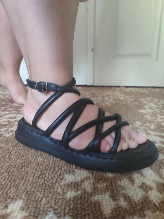 Мокасини босоніжки шкіряні