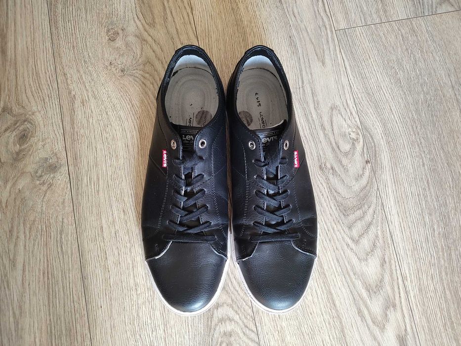 Buty trampki Levi's rozm. 44