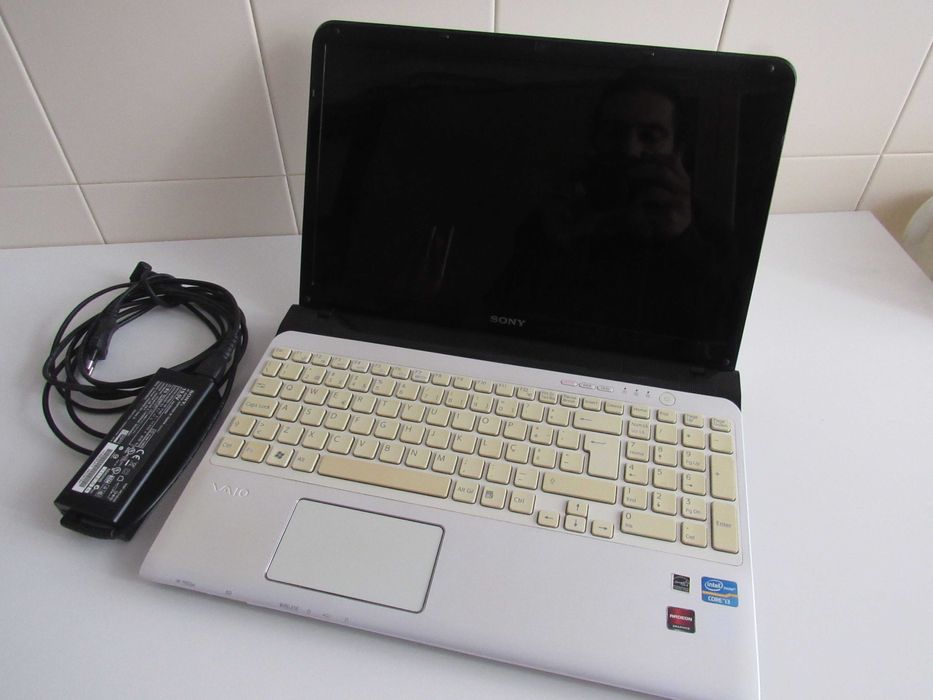 Notebook - SONY Vaio com SSD