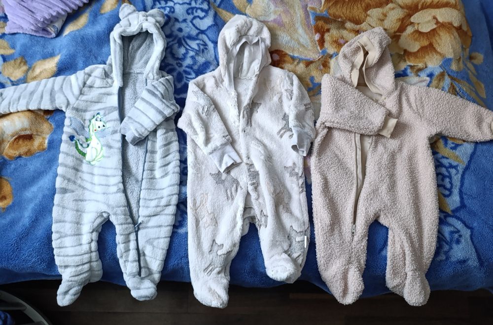 3 комбінезони - чоловічки ,теплі, розмір 68.