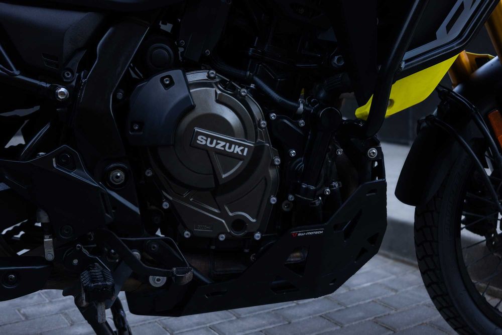 SUZUKI V-STROM 800DE Full Extras!