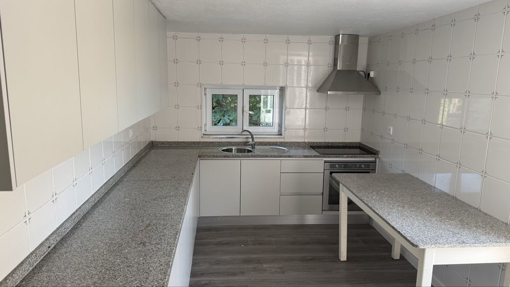 Moradia T2 para arrendamento