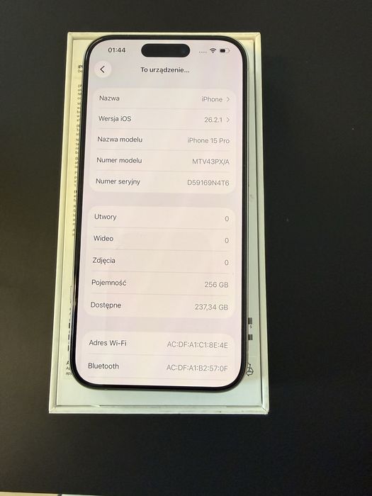 Iphone 15 pro 256 bateria bialy tytan bateria 100%