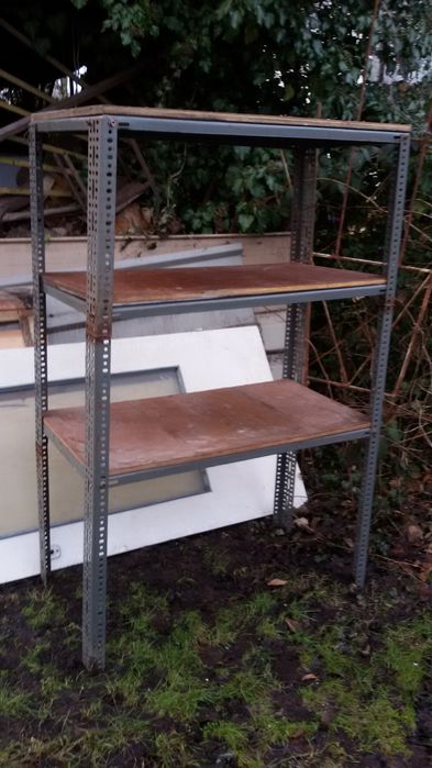 Regał stalowy garażowy