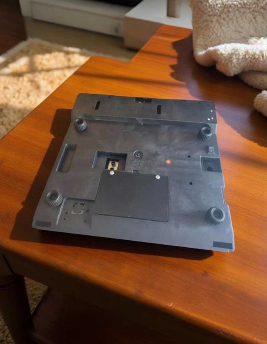 Електронні ваги з лічильником ціни працюють від акумулятора