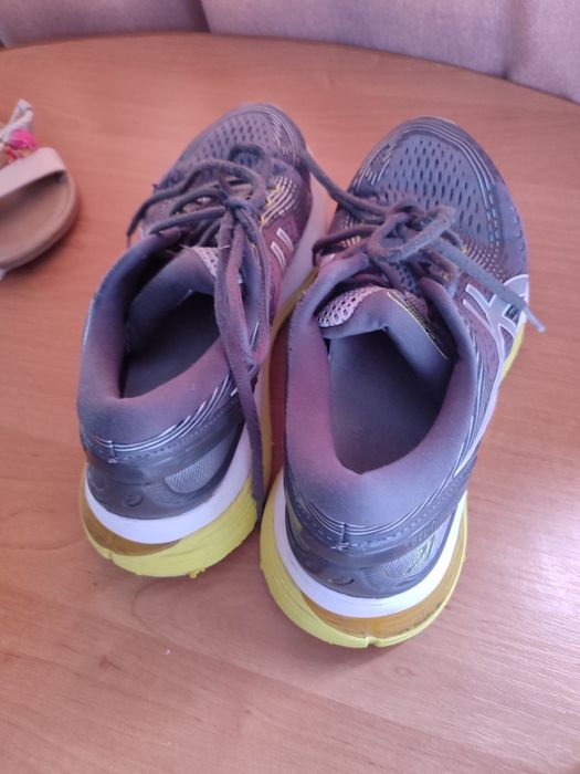 Кросівки чоловічі asics