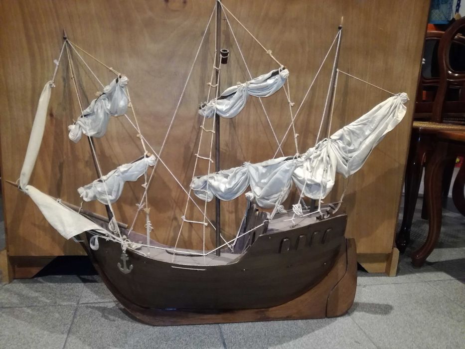 Barco decorativo de parede, excelente estado elegante e original