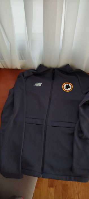 Кофта рома new balance дуже гарно