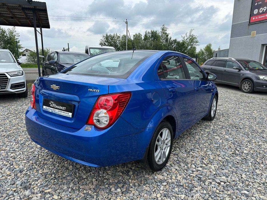 Chevrolet Aveo 2011рік 1.4 Бензин